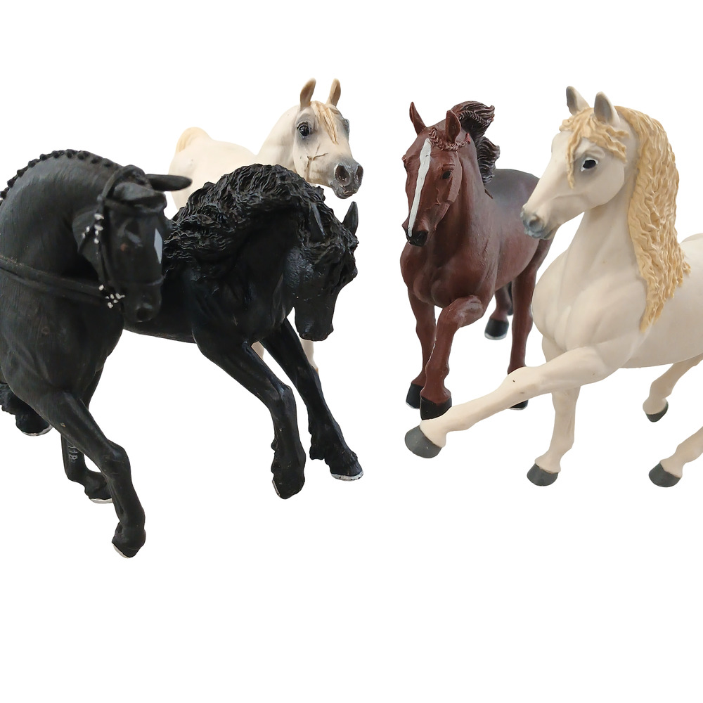 Lot of 5 Safari Ltd. Horse Figurine Toy Farm Animal Figures Collection 2004-2010